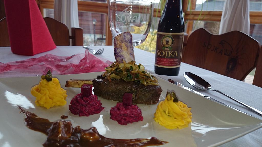 Sojka 3* Malatiny